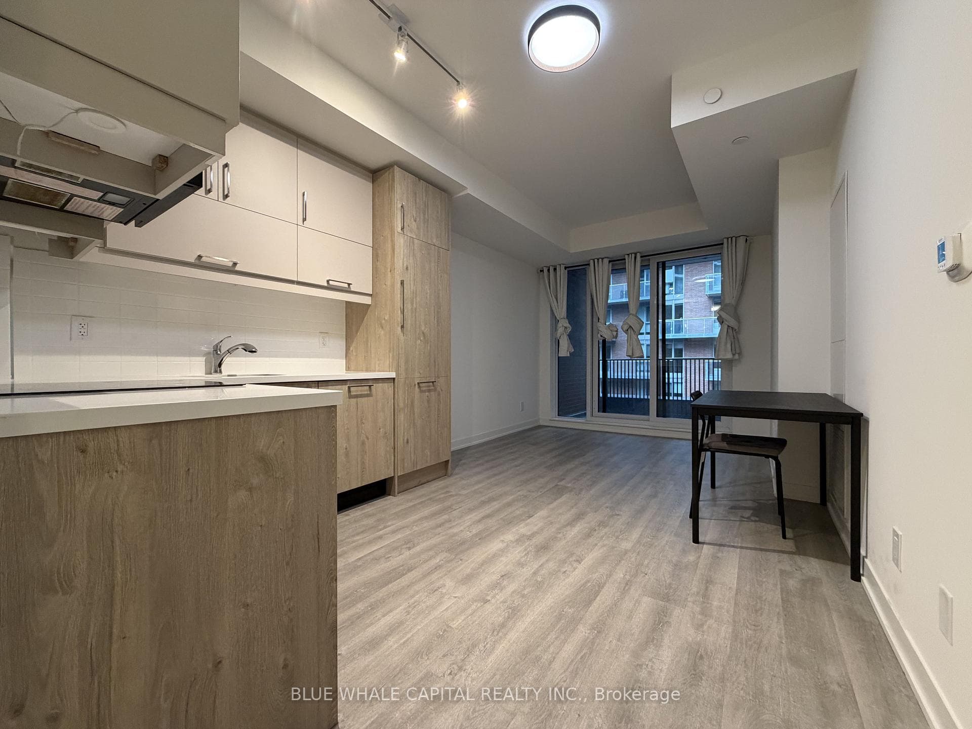 8119 Birchmount Road Unit 837A photo 3