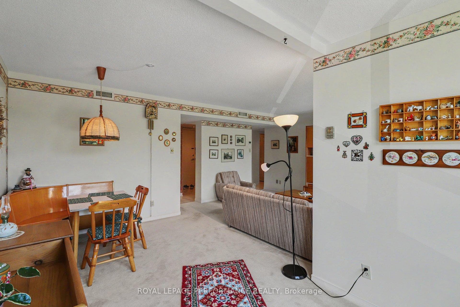 340 Centrum Boulevard Unit 304 photo 9