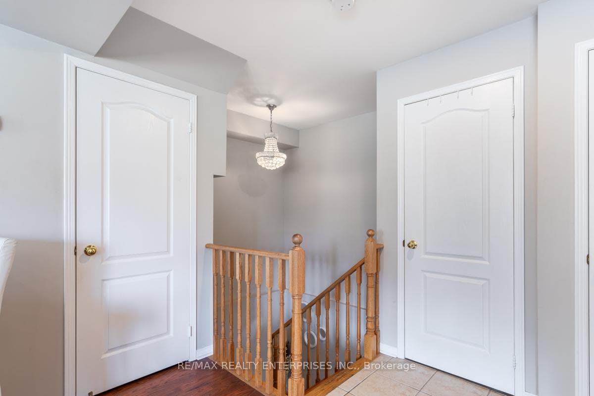 5050 Intrepid Drive Unit 72 photo 15