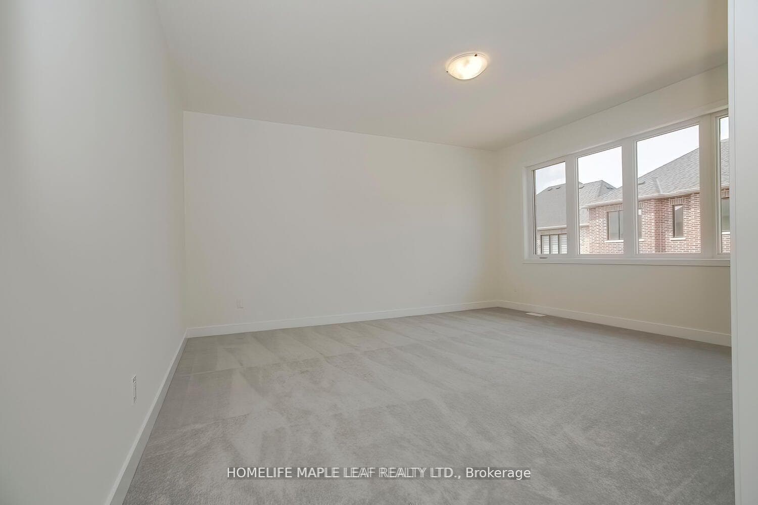 1046 Thompson Drive photo 27