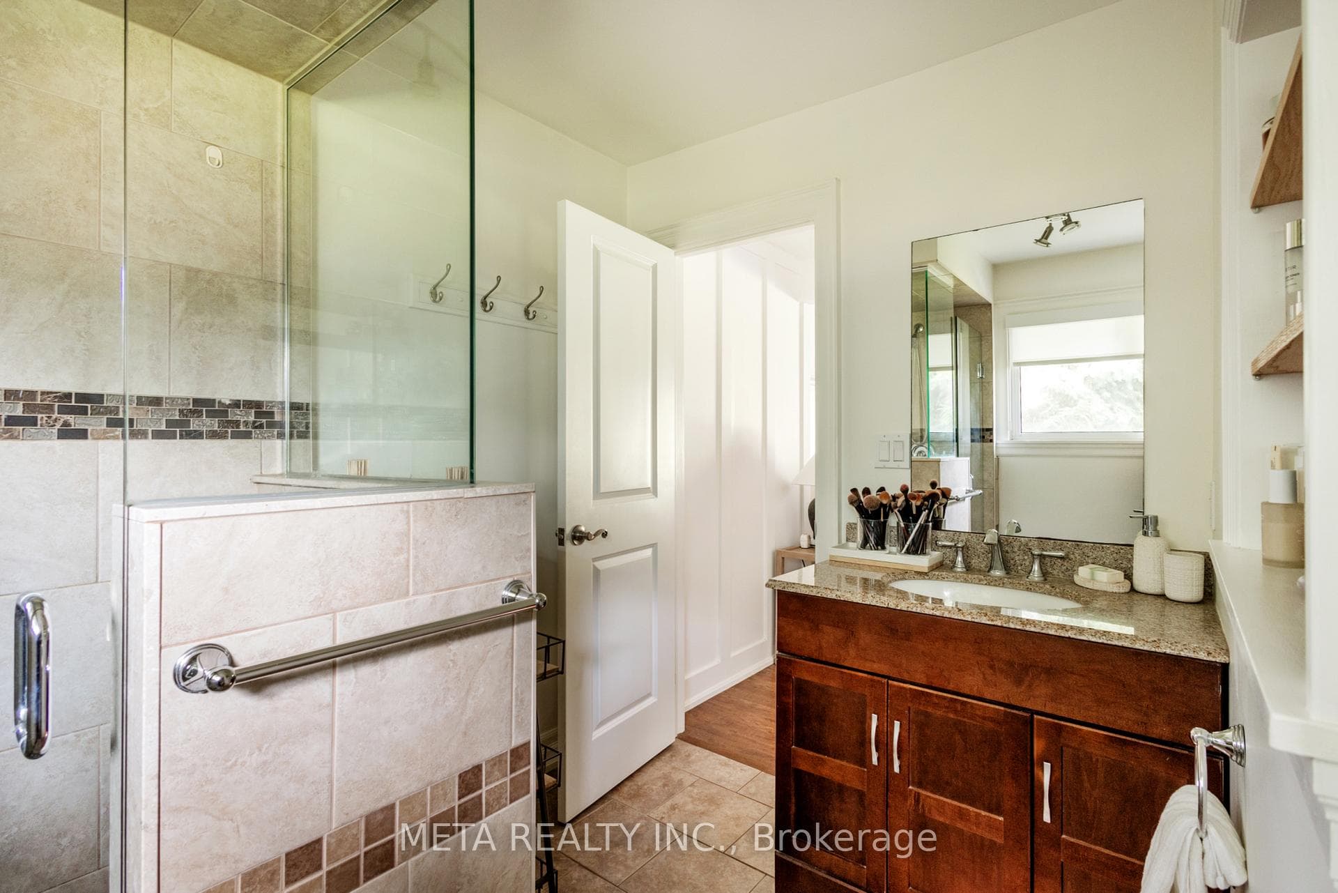 3 Randy Avenue photo 27
