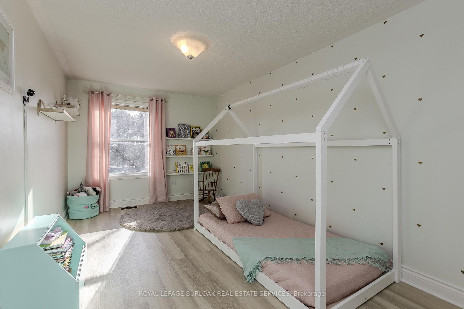 1147 Lindsay Drive photo 23