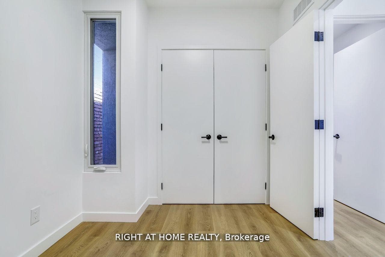 1086 St Clair Avenue Unit 201 photo 7