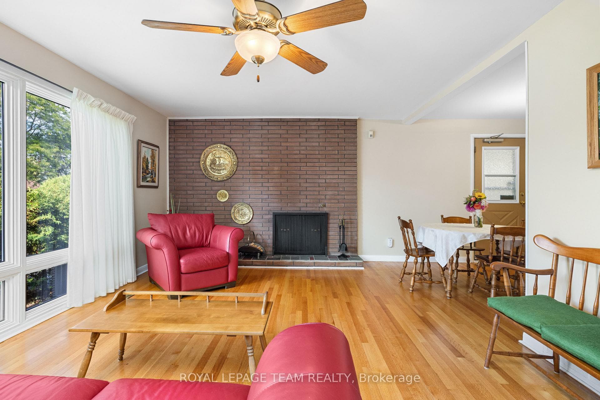 30 Ellery Crescent photo 8