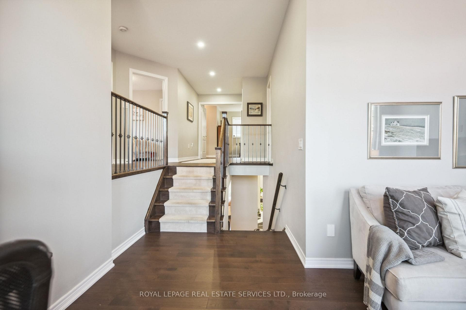 277 Landsborough Avenue photo 18