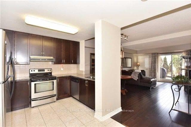 8026 Kipling Avenue Unit 101 photo 3