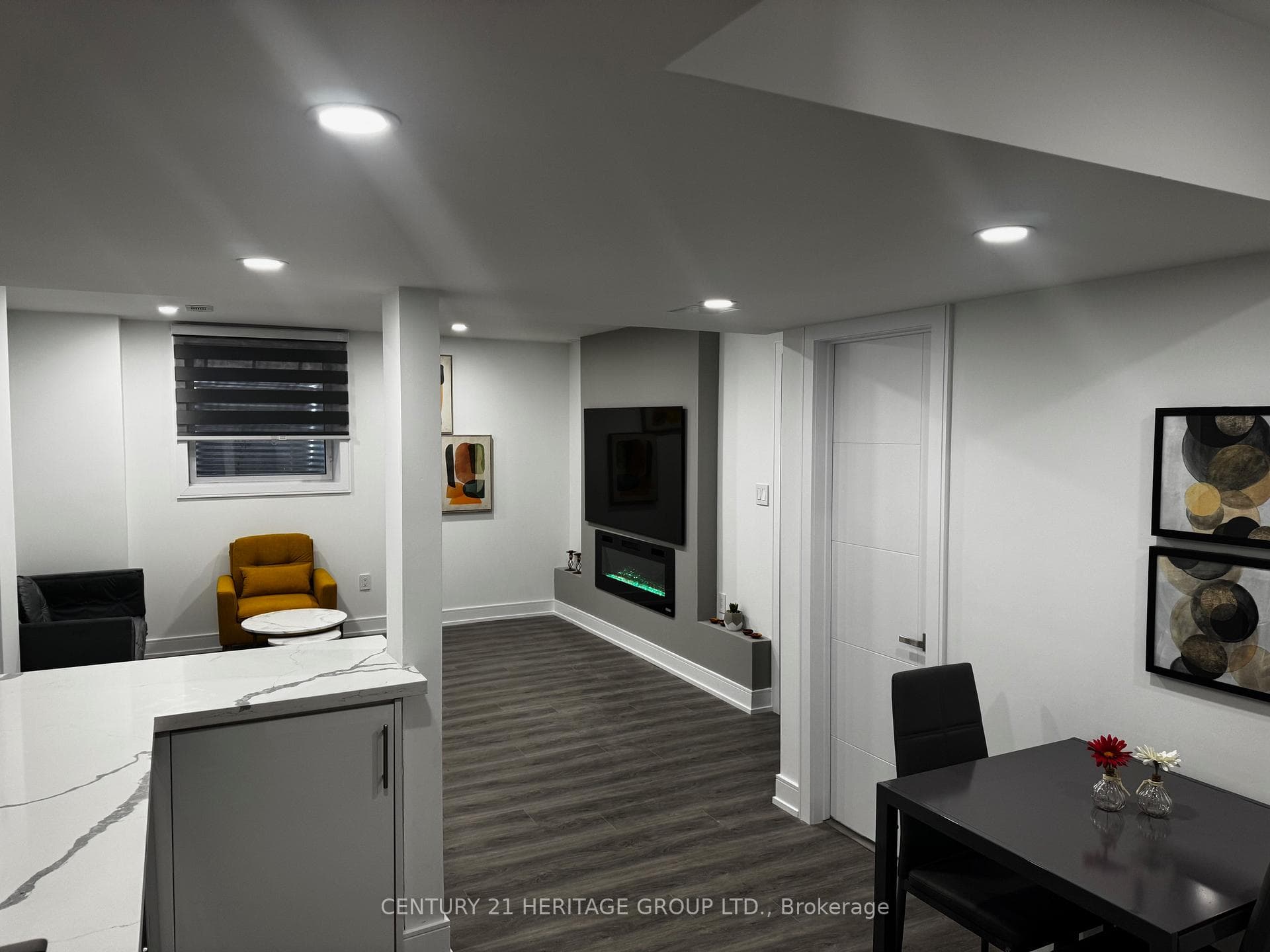 7 Larkfield Crescent Unit 2 photo 1