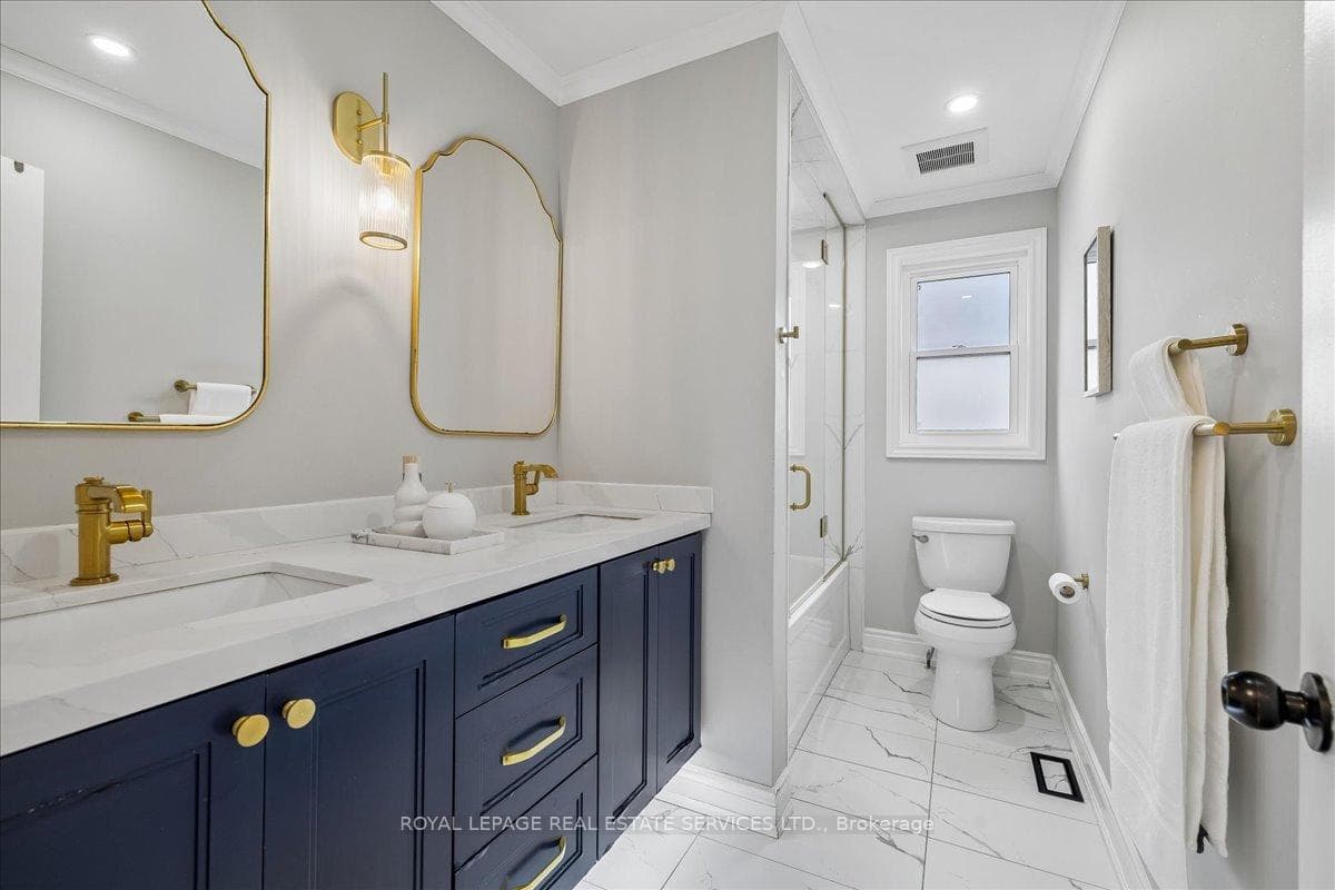 147 Valridge Drive photo 23