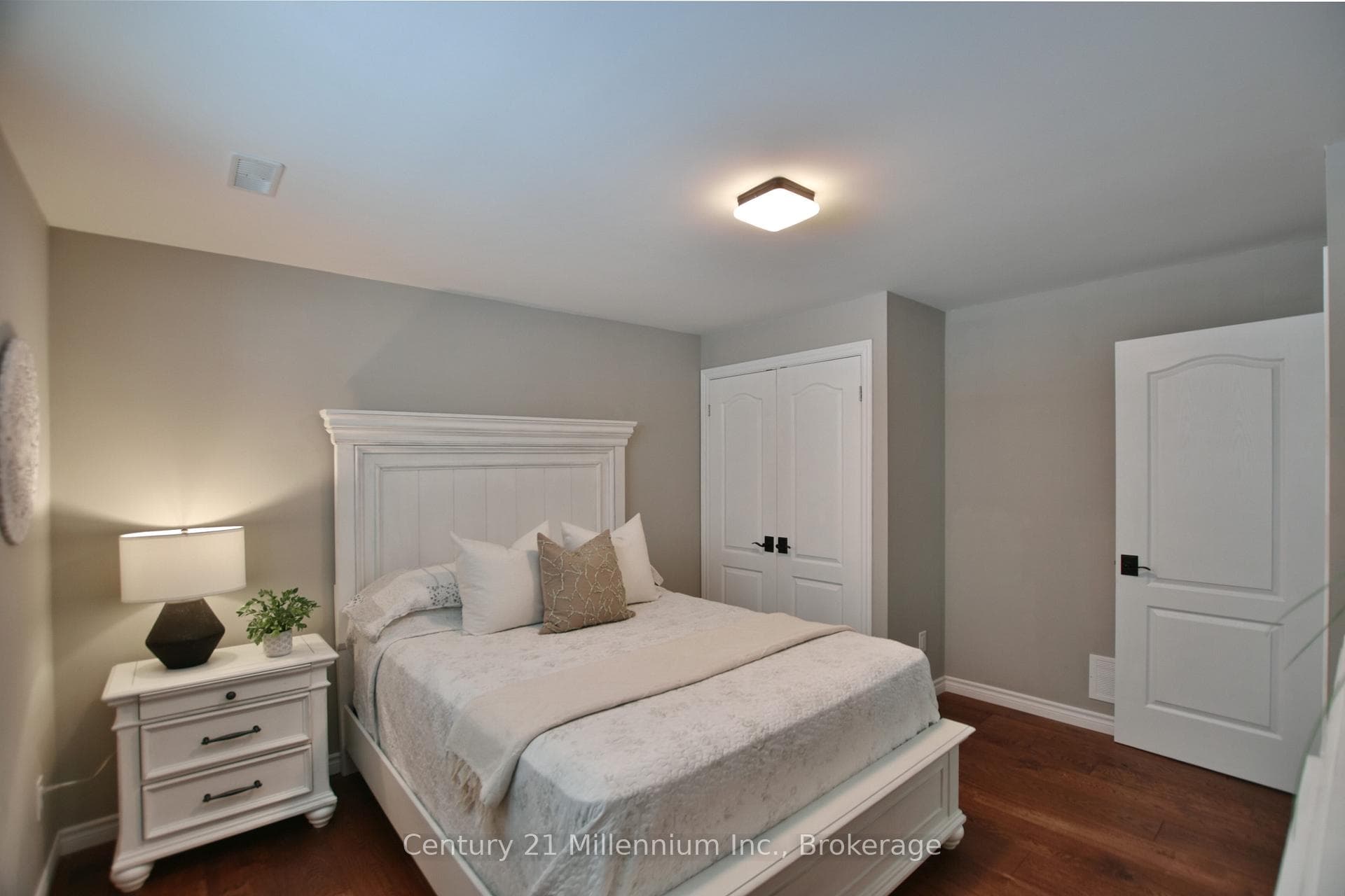 117 STANLEY Street photo 37