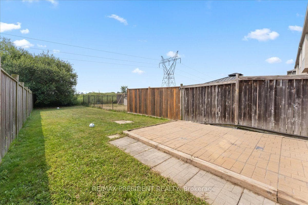 285 Southbrook Drive photo 36