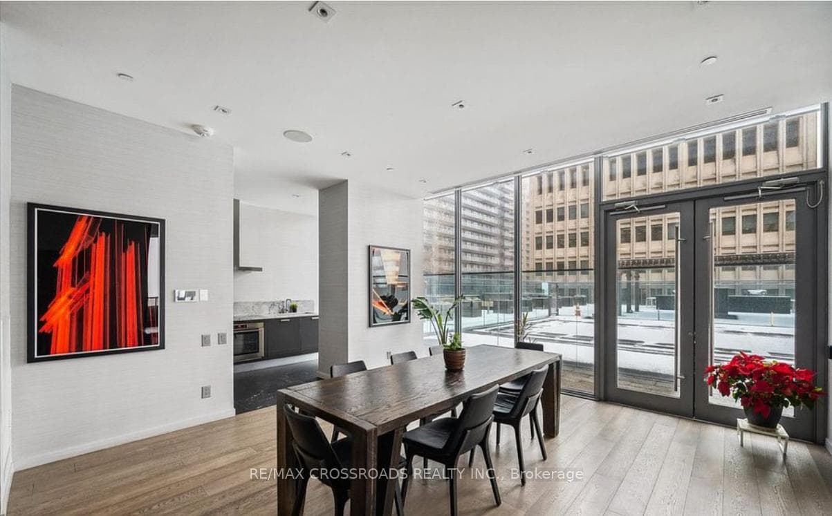 57 St Joseph Street Unit 2703 photo 22