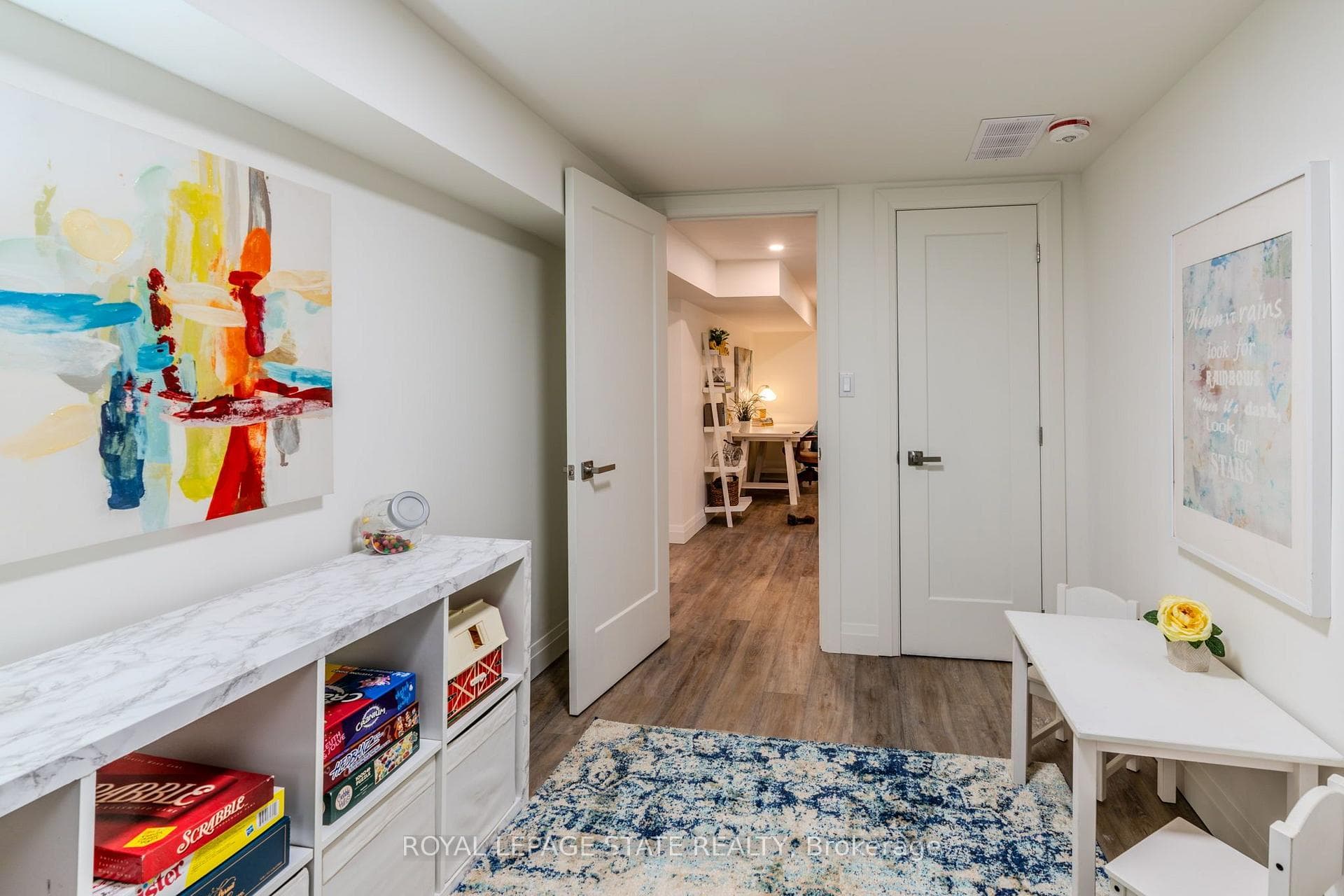 17 WOODSVIEW Avenue photo 22