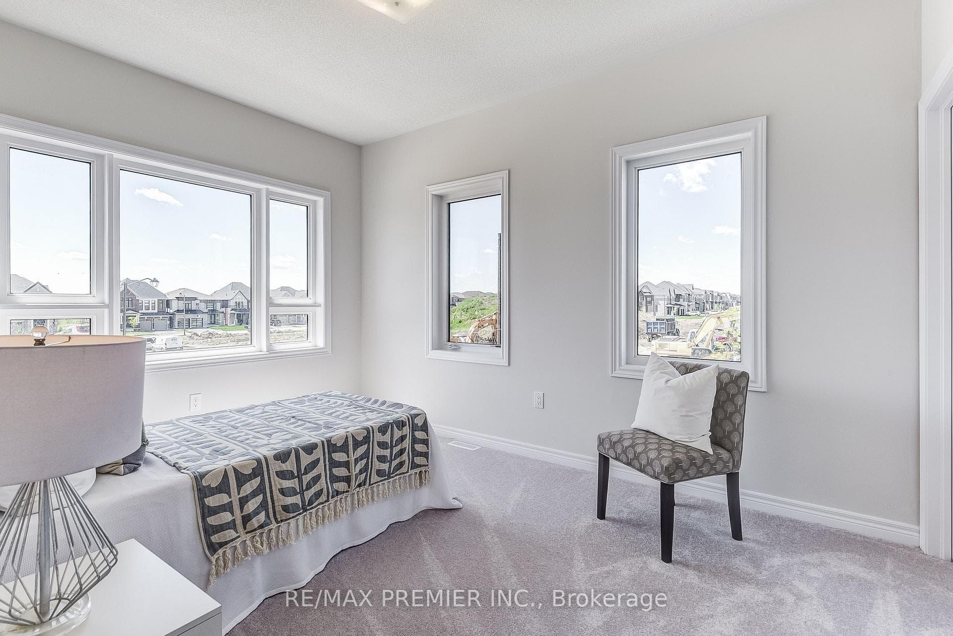 223 Yakefarm Boulevard photo 24