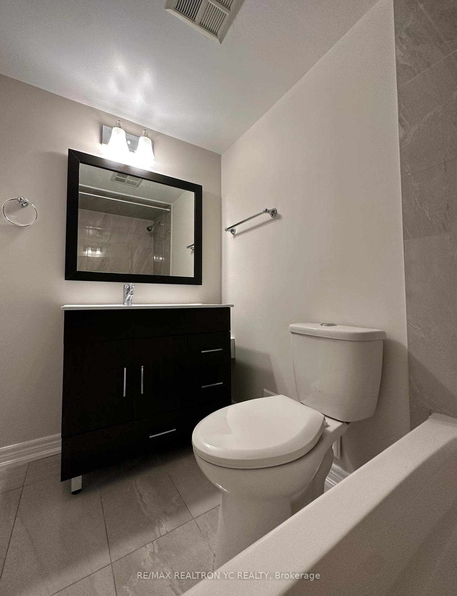 205 Hilda Avenue Unit 1204 photo 12