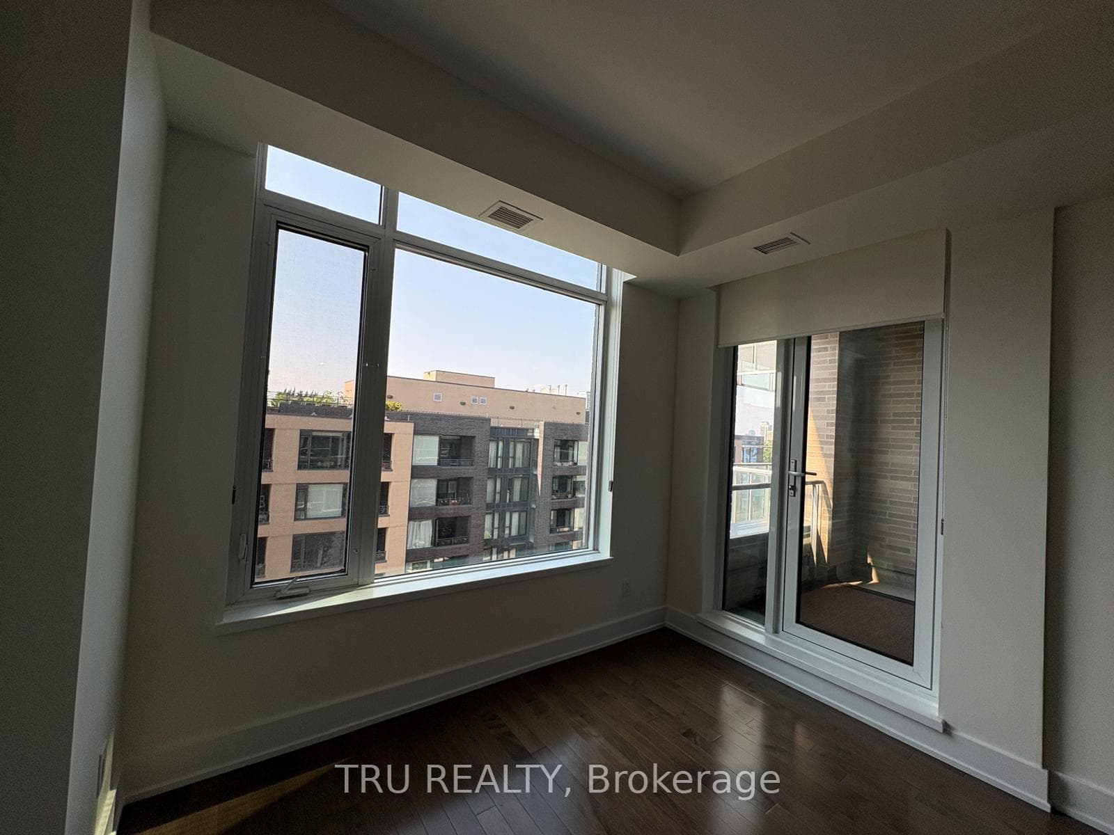108 Richmond Road Unit 607 photo 30