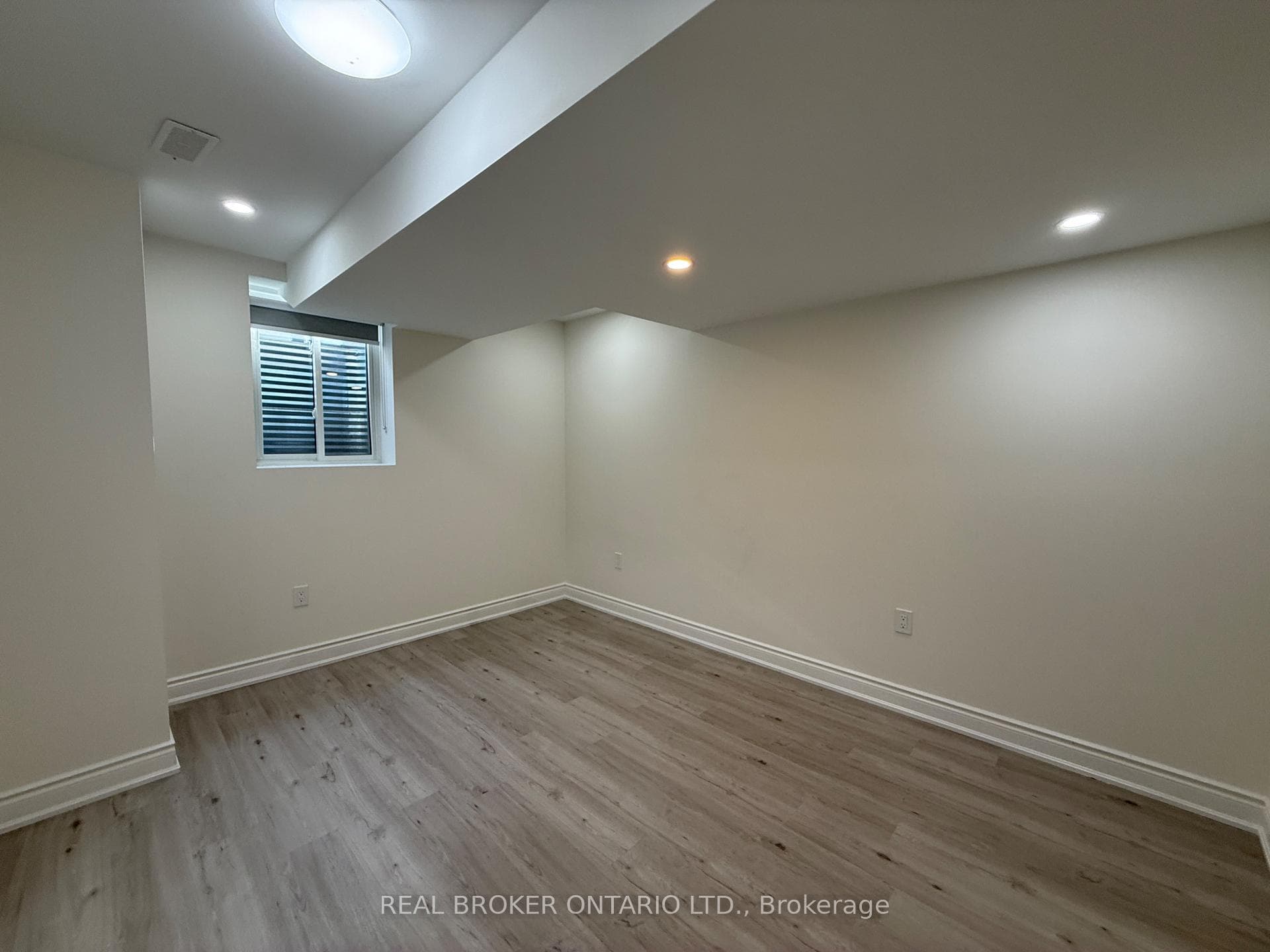 1442 Watercress Way Unit Basement photo 18