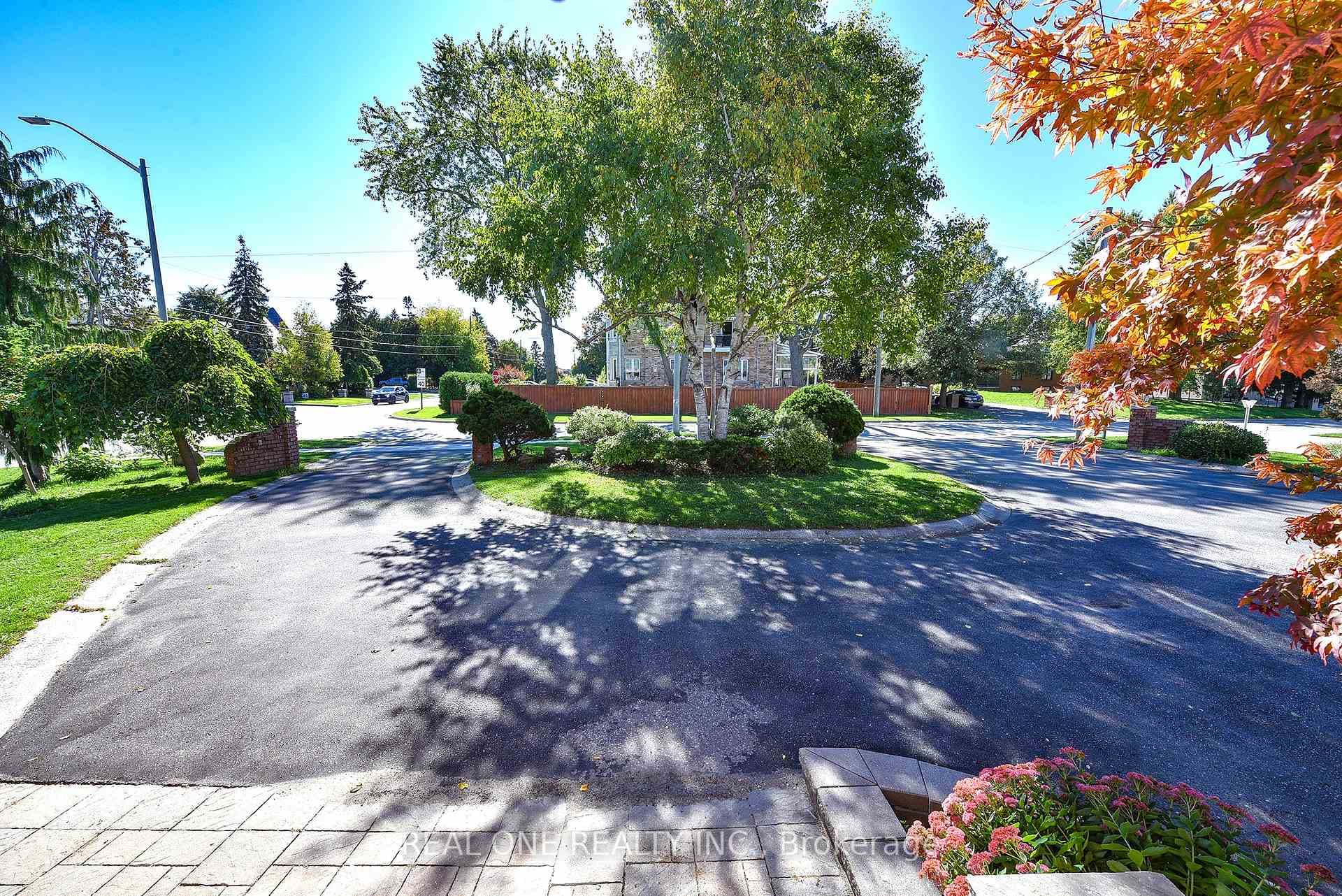 62 Lee Avenue photo 8