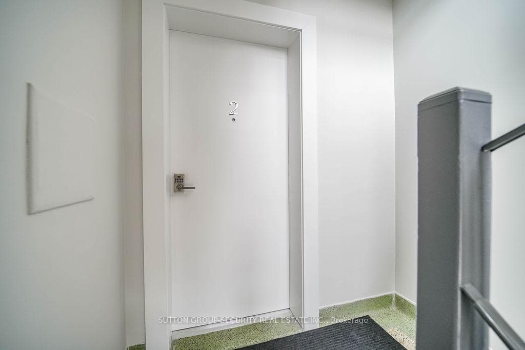 227 Pannahill Road Unit 2 photo 3