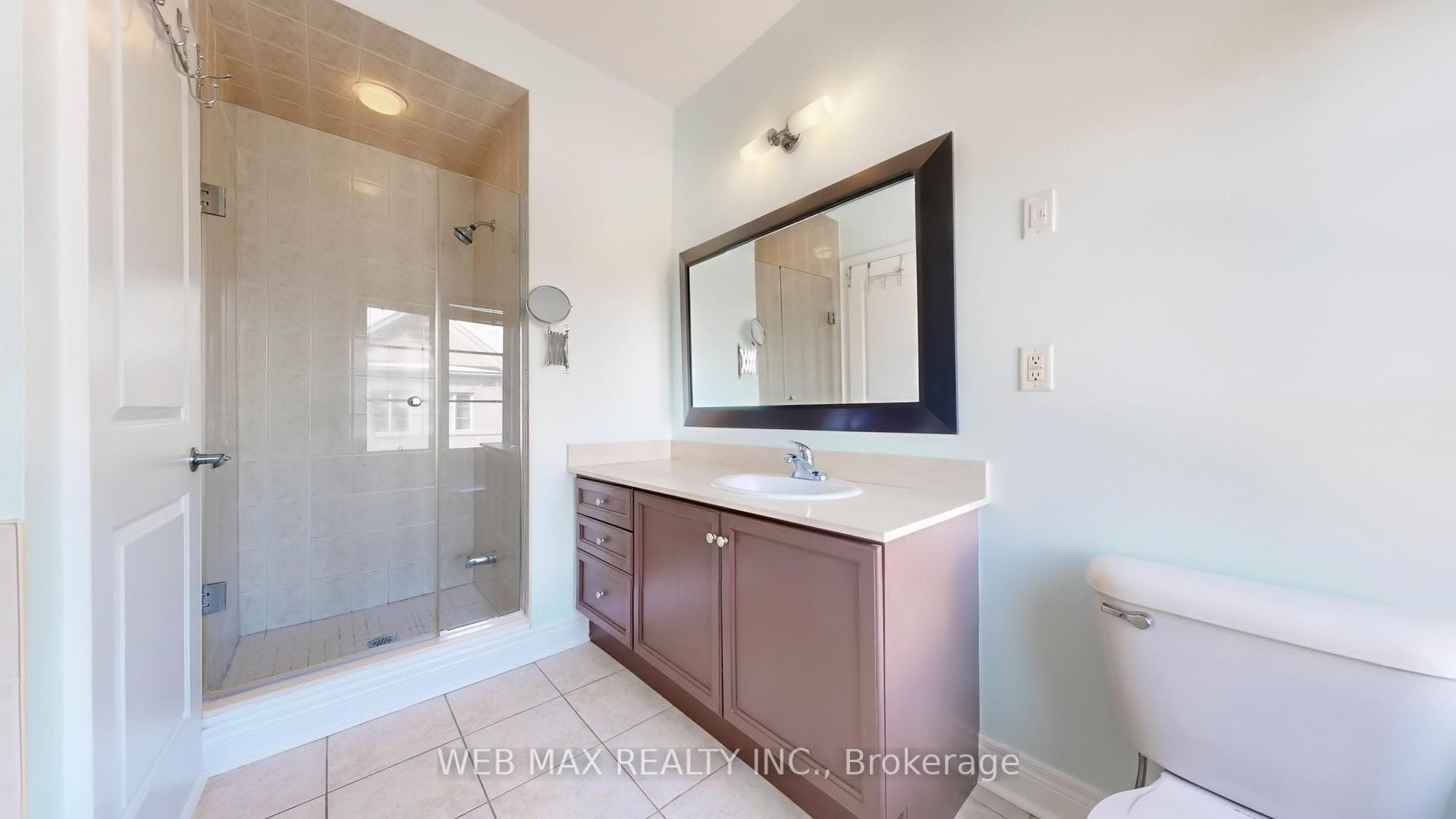 39 Furrow Lane photo 29