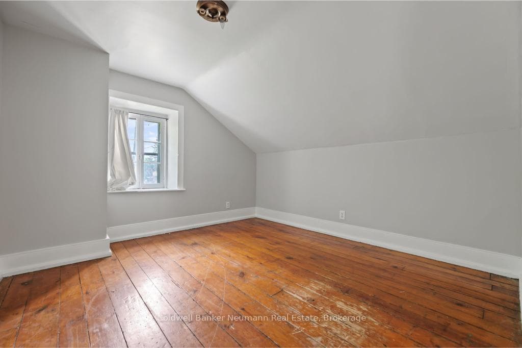52 Brock Road photo 14