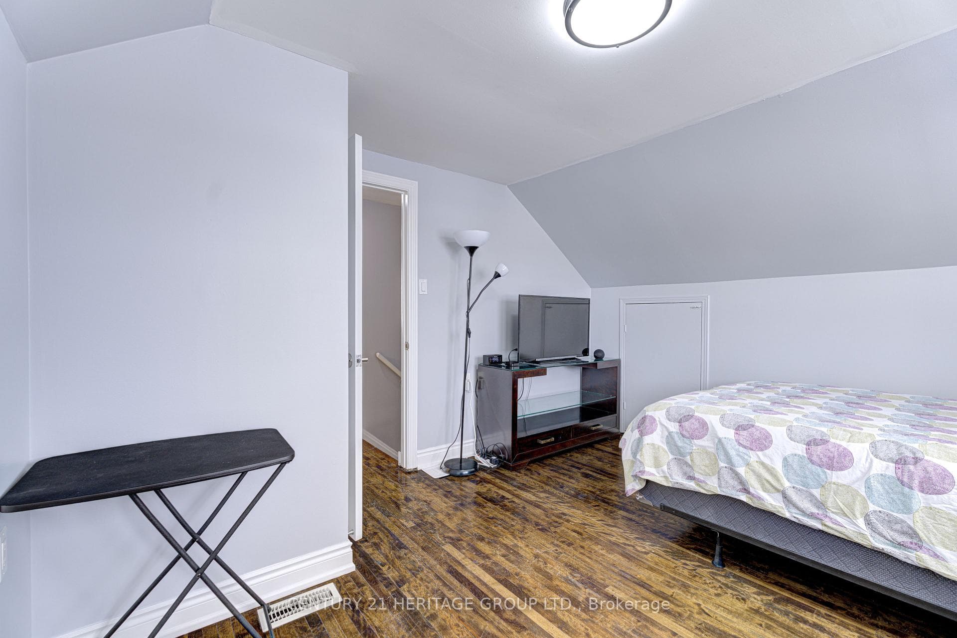37 Selkirk Avenue photo 34