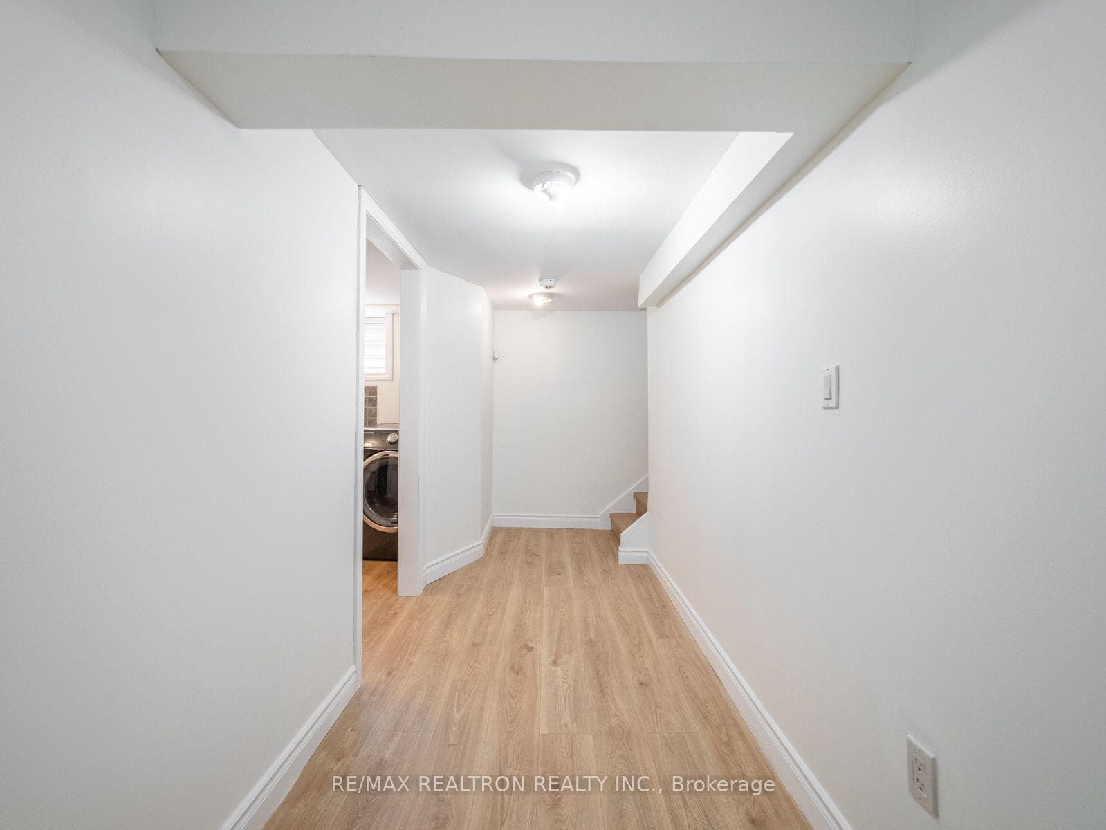 110 Gorman Park Road photo 32