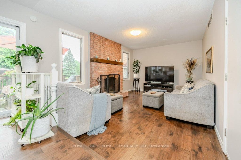 21 Thornhill Drive photo 14