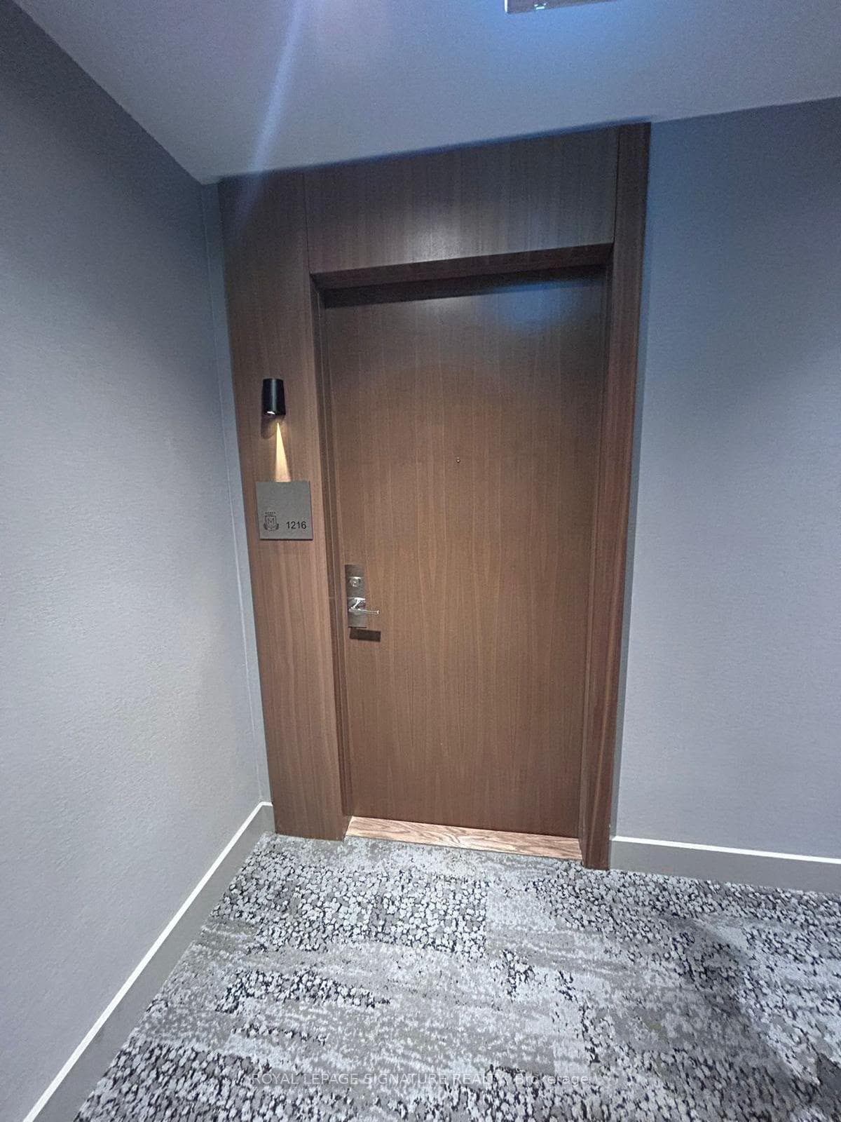 1926 Lakeshore Boulevard Unit 1216 photo 6