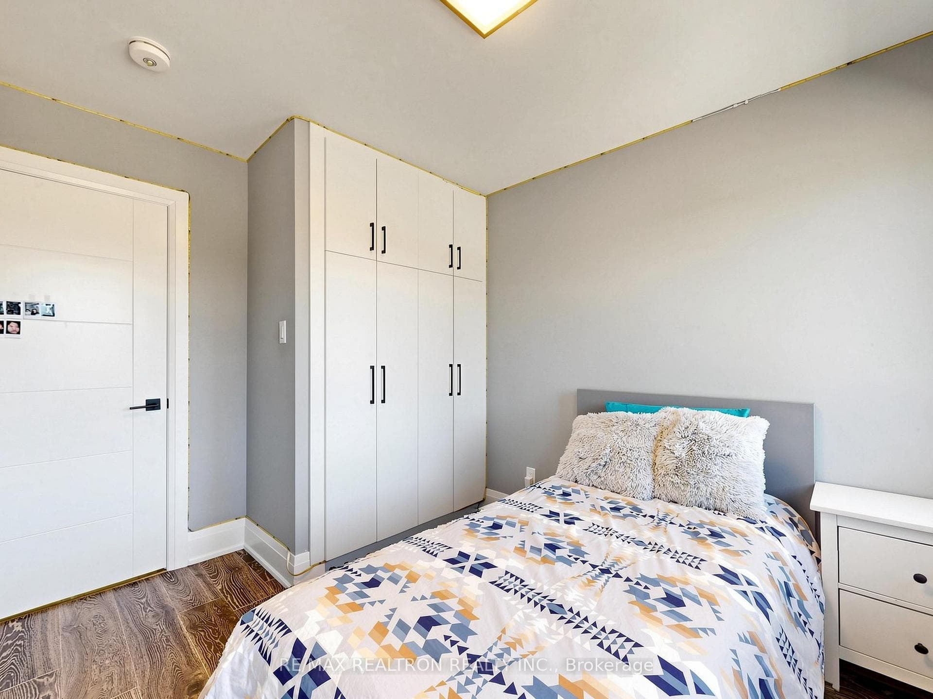 132 Stilecroft Drive photo 32