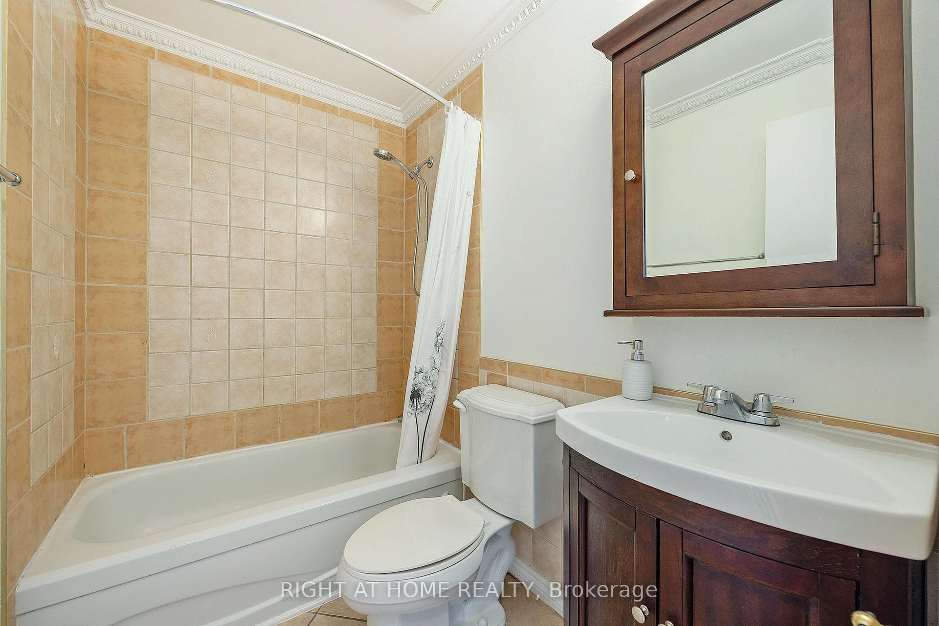 986 Huron Street Unit 701 photo 18