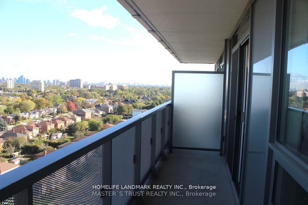 120 Varna Drive Unit 1410 photo 8