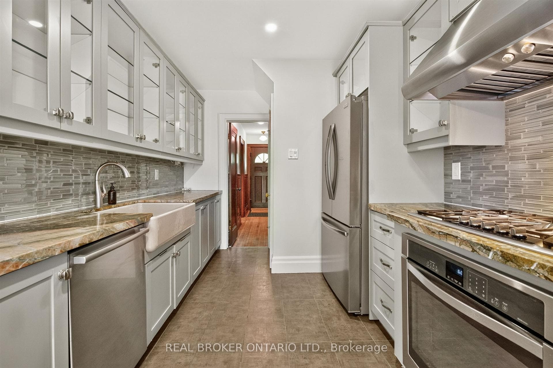 14 Mortimer Avenue photo 13
