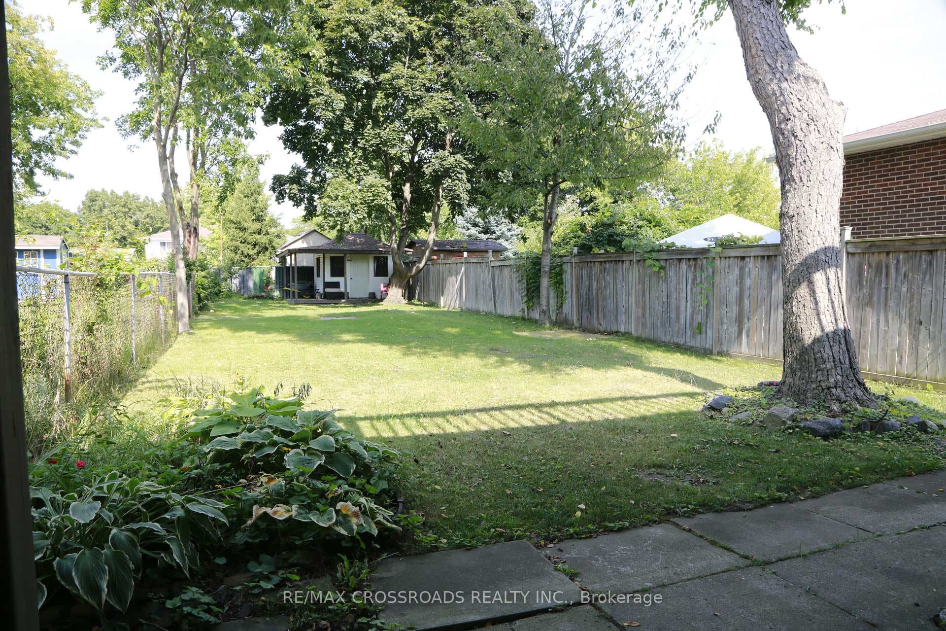849 Inverhouse Drive photo 37