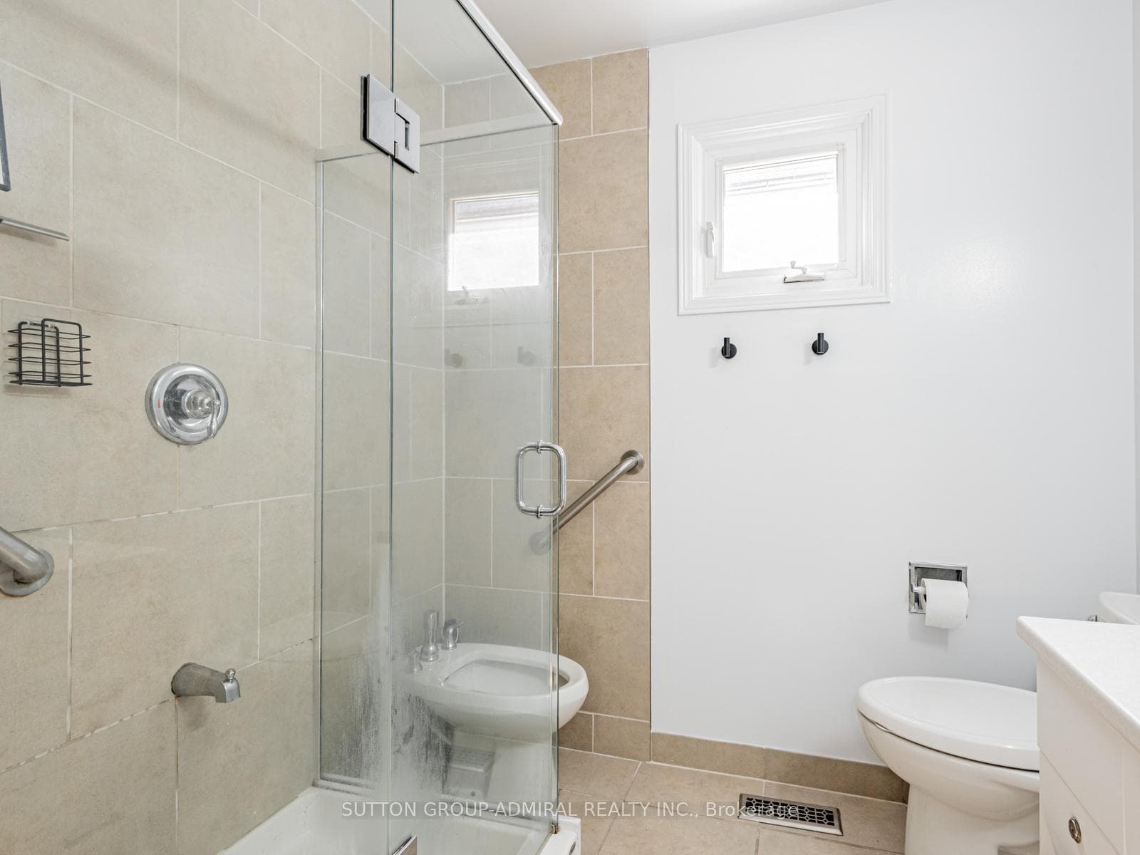 448 Conley Street photo 22