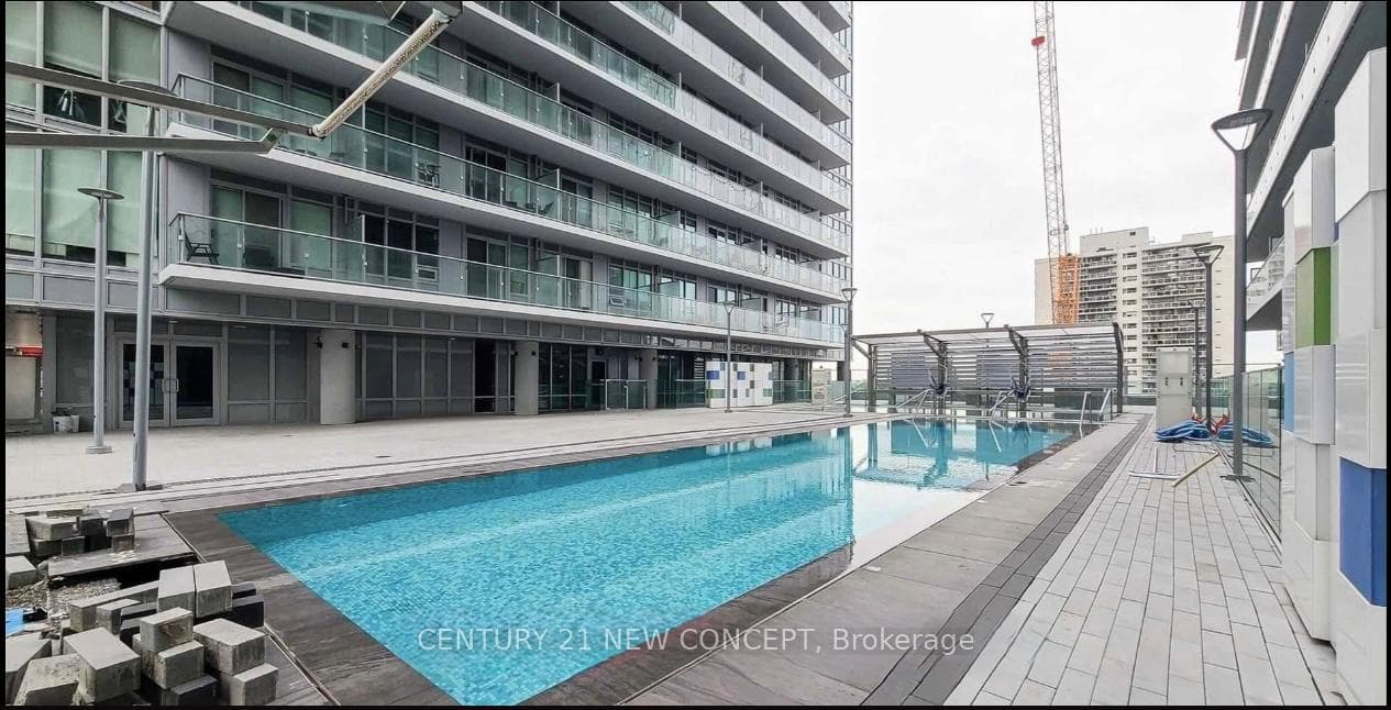 195 Redpath Avenue Unit 907 photo 17