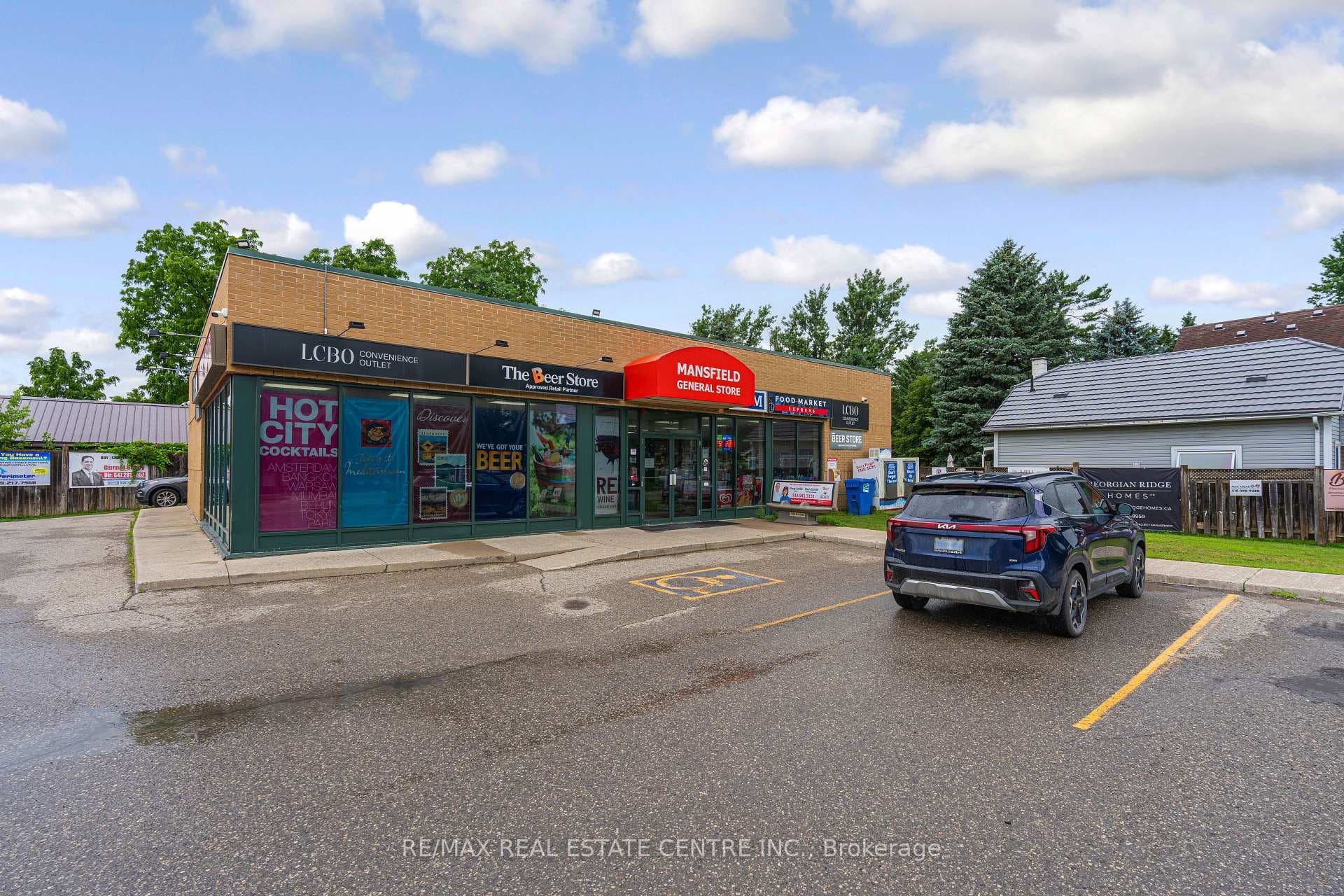 937002 Airport Road photo 28