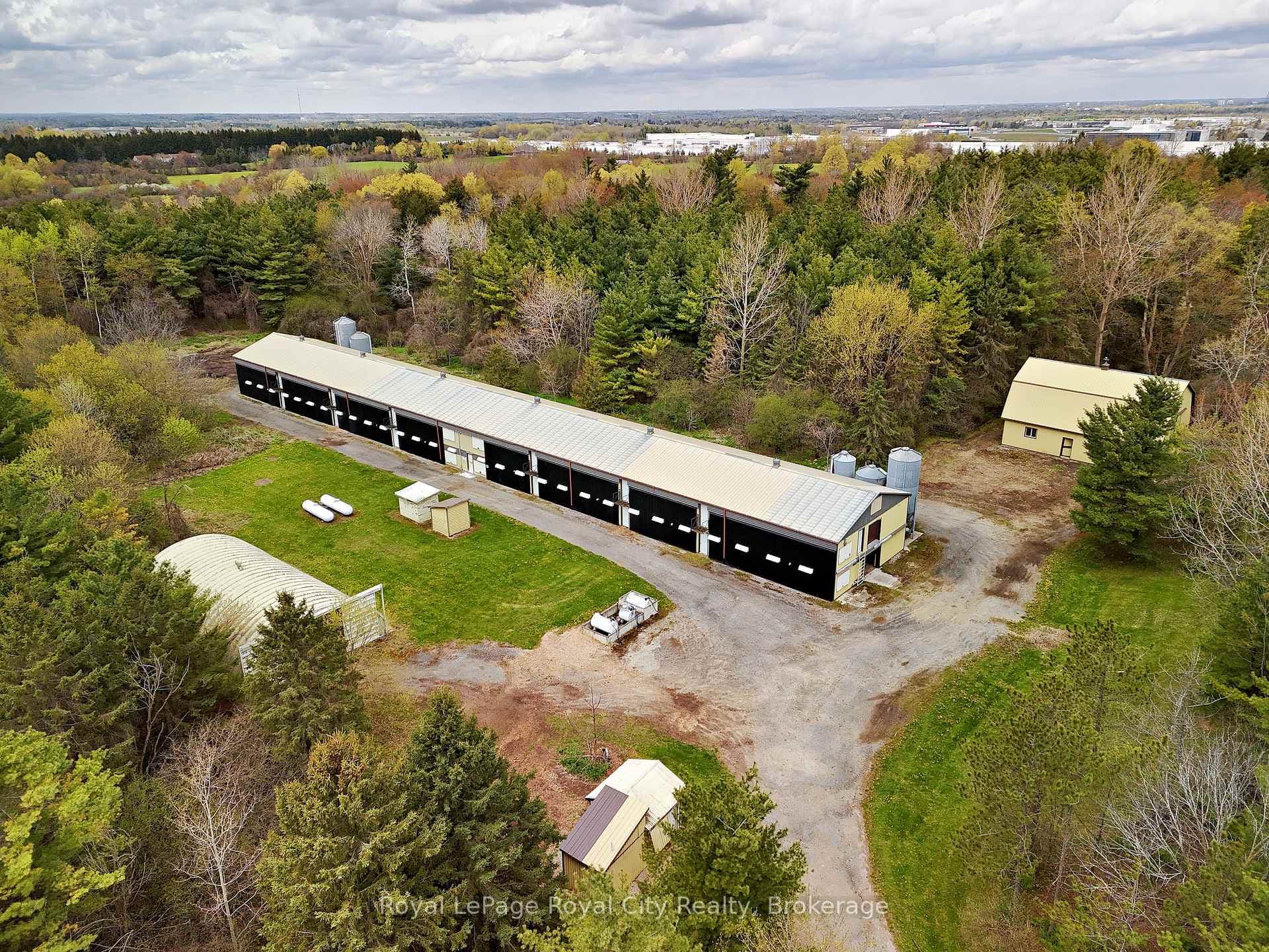 4646 Sideroad 20 N/A photo 44