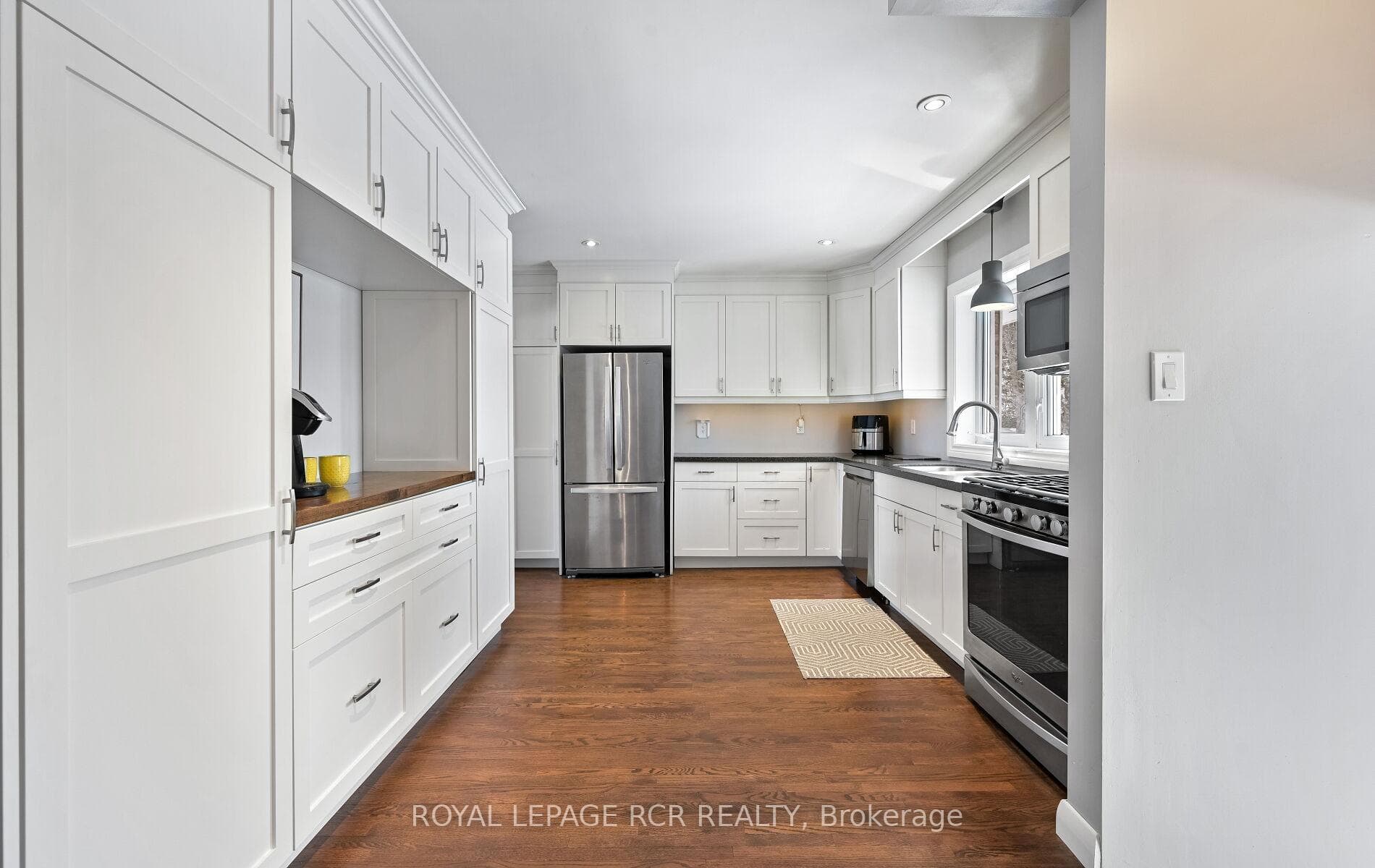 15 Banting Drive photo 13