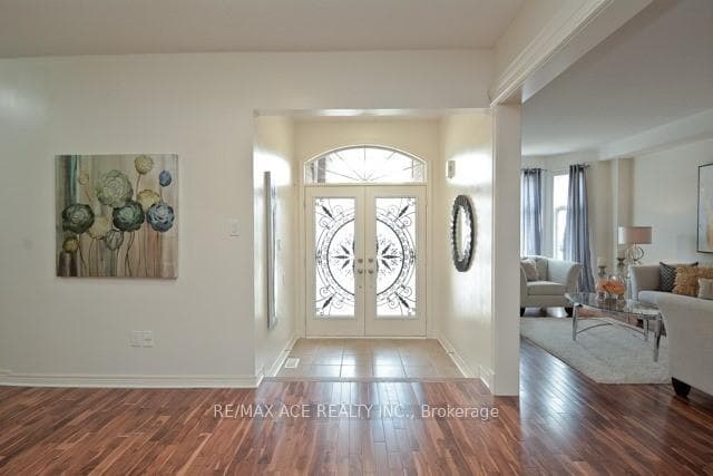 152 Atherton Avenue photo 2