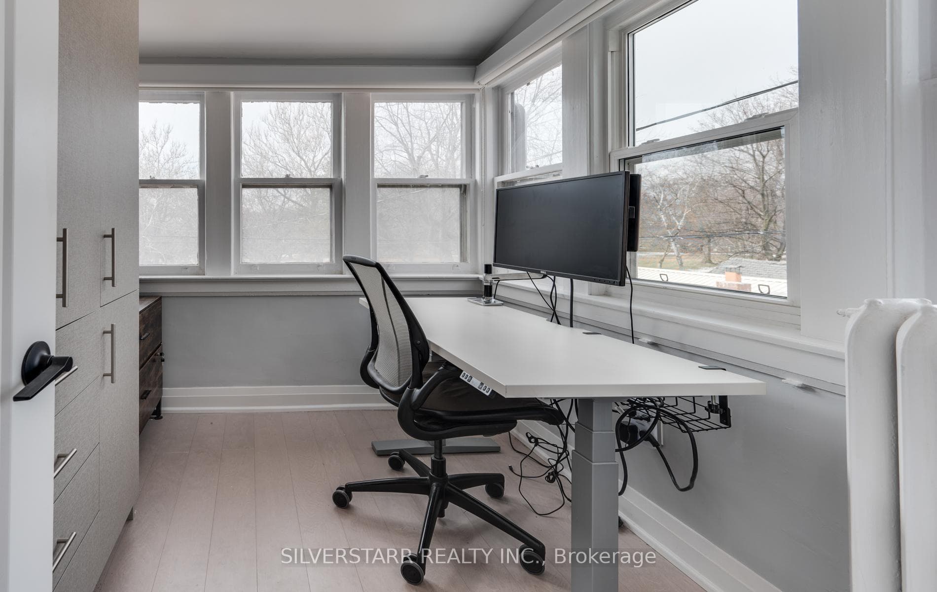72 Harvie Avenue photo 23