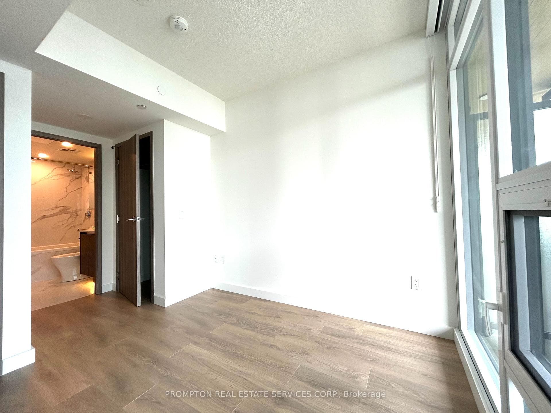 1 Concord Cityplace Way Unit 3809 photo 6