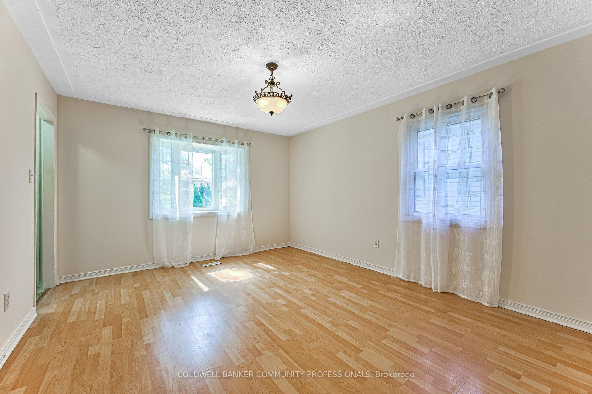 44 East 32nd Street photo 9