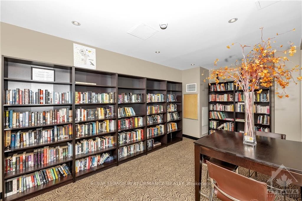 138 SOMERSET Street Unit 1104 photo 29