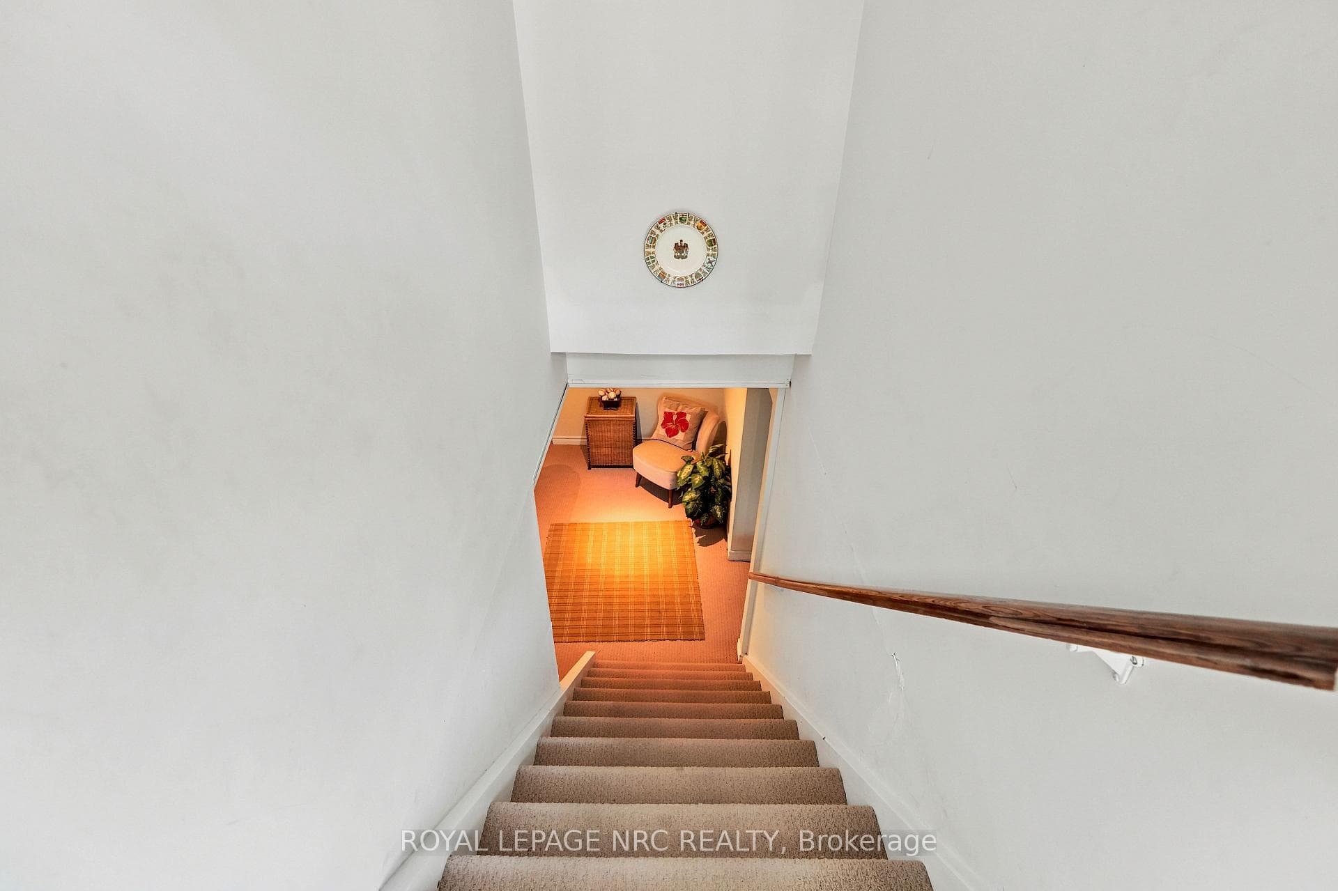 102 Masterson Drive photo 24