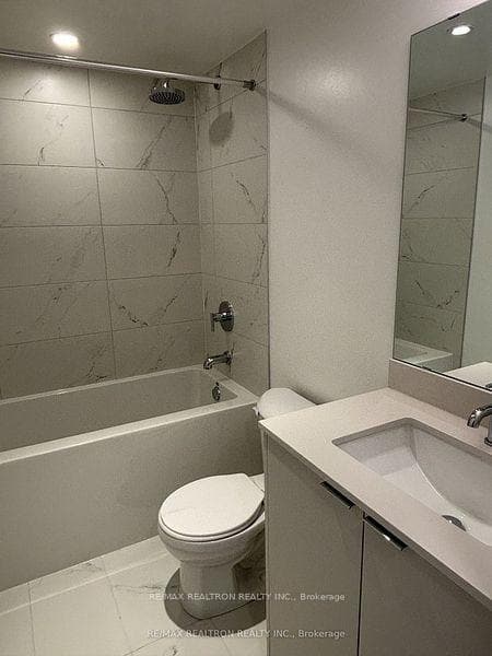 6 Chartwell Road Unit 206 photo 8