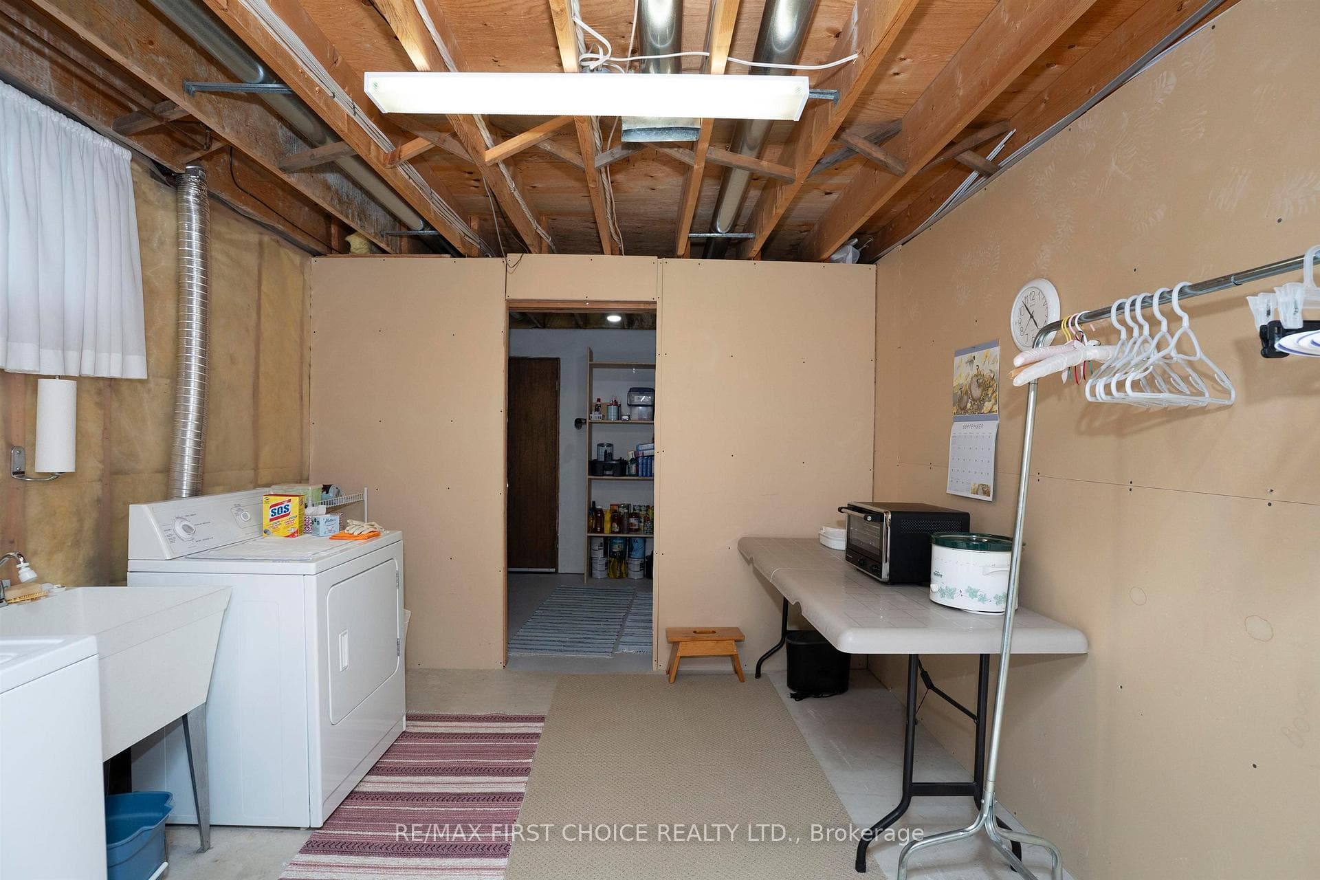 225 FLAMINGO DR photo 36