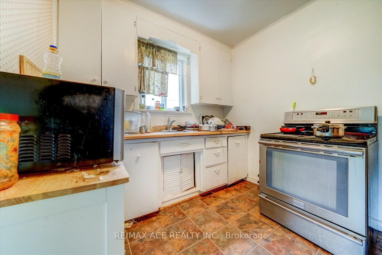 81 Scarborough Heights Boulevard photo 11