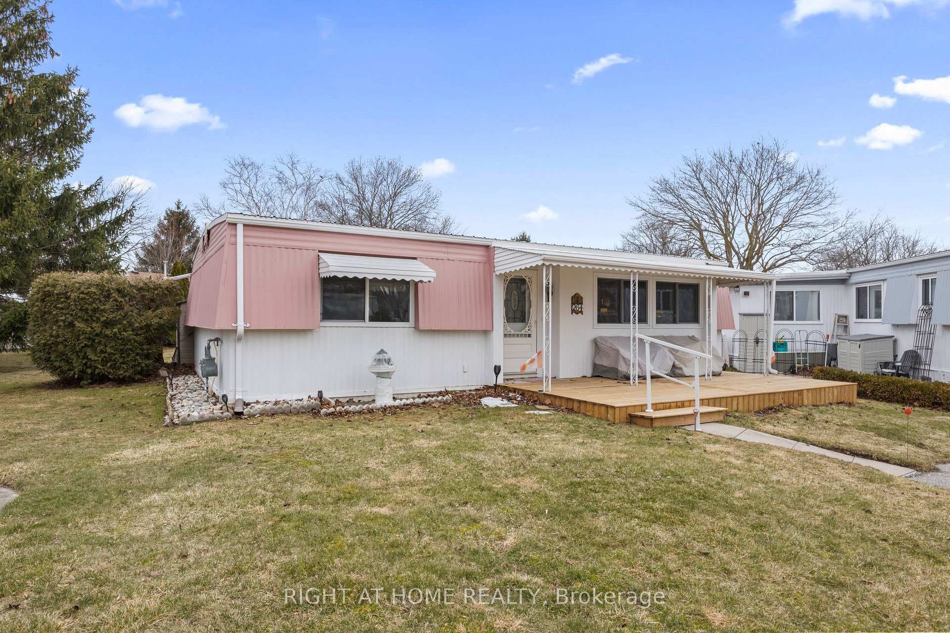 264 Highland Springs N/A photo 5