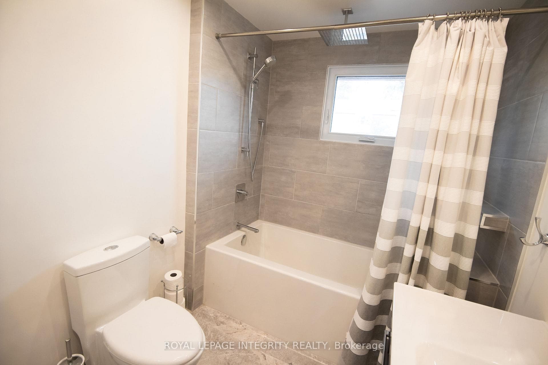 2550 Traverse Drive photo 19