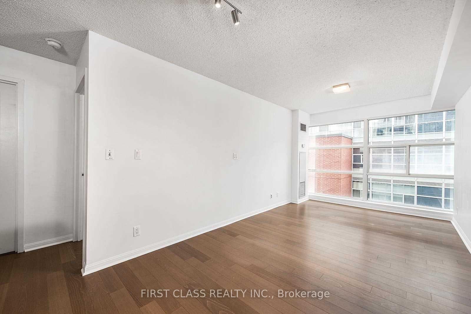 11 St. Joseph Street Unit 609 photo 4